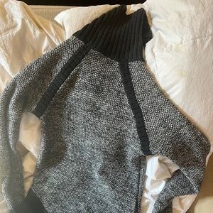 Lululemon jumper